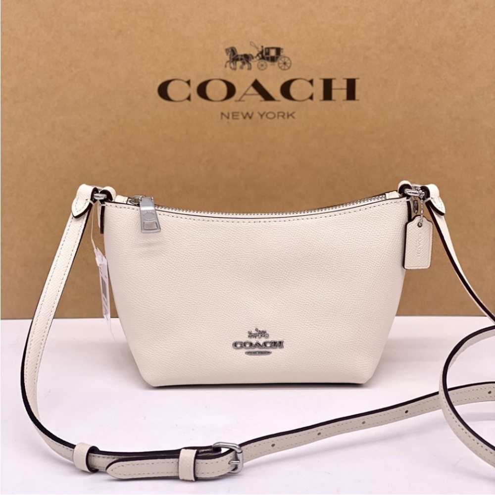 Coach Zip Top
Crossbody Bag